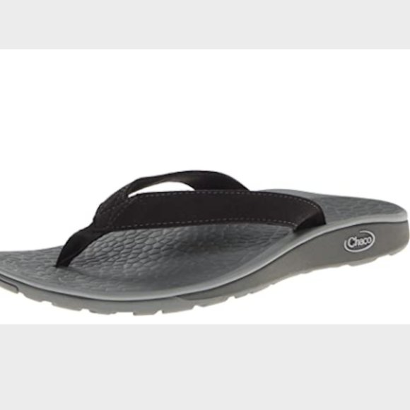 womens chaco sandals near me